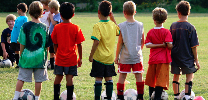Jóvenes deportistas importancia entreno